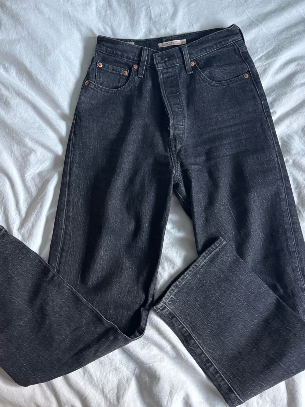 Levi’s Rib Cage Jeans - Picture 2 of 4